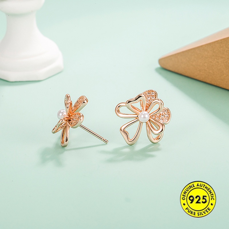 Anting Stud S925 Silver Bentuk Bunga Hibiscus Aksen Berlian Untuk Wanita