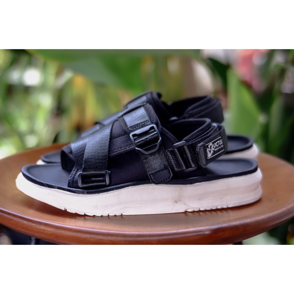 sandal kasual pria volkerfootwear artikel nikanio blackwhite