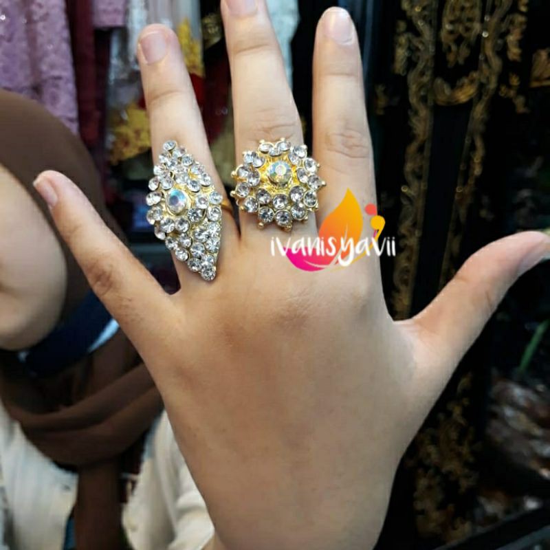 Cincin Pengantin, ModeL Bulat/ Wajik