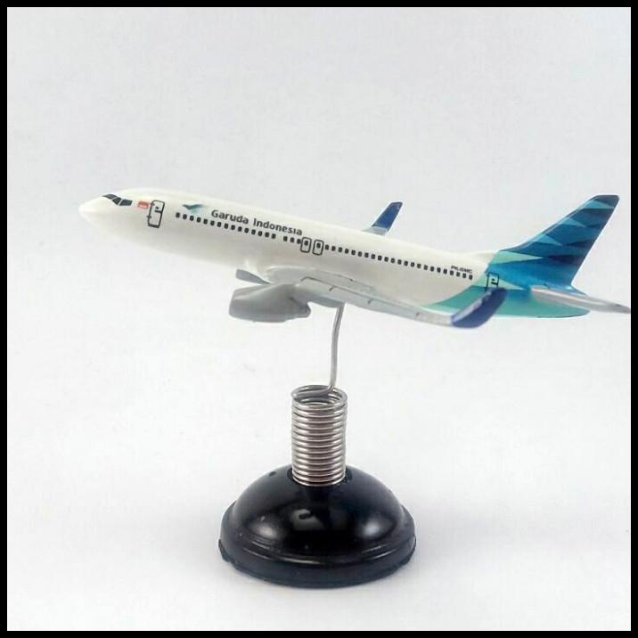 Miniatur Per Pesawat Dashboard Mobil Garuda Indonesia