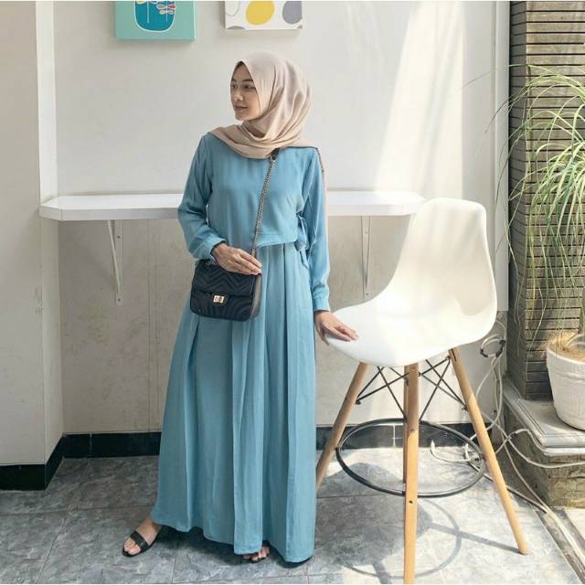 Amina dress by suraiya