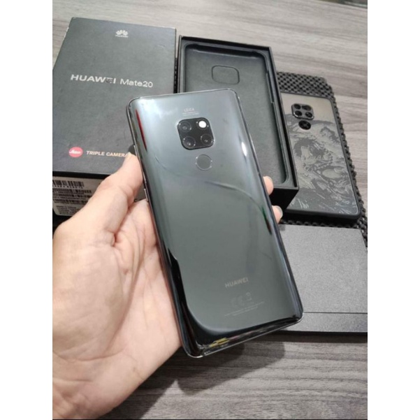 Huawei Mate 20 Non Pro minus