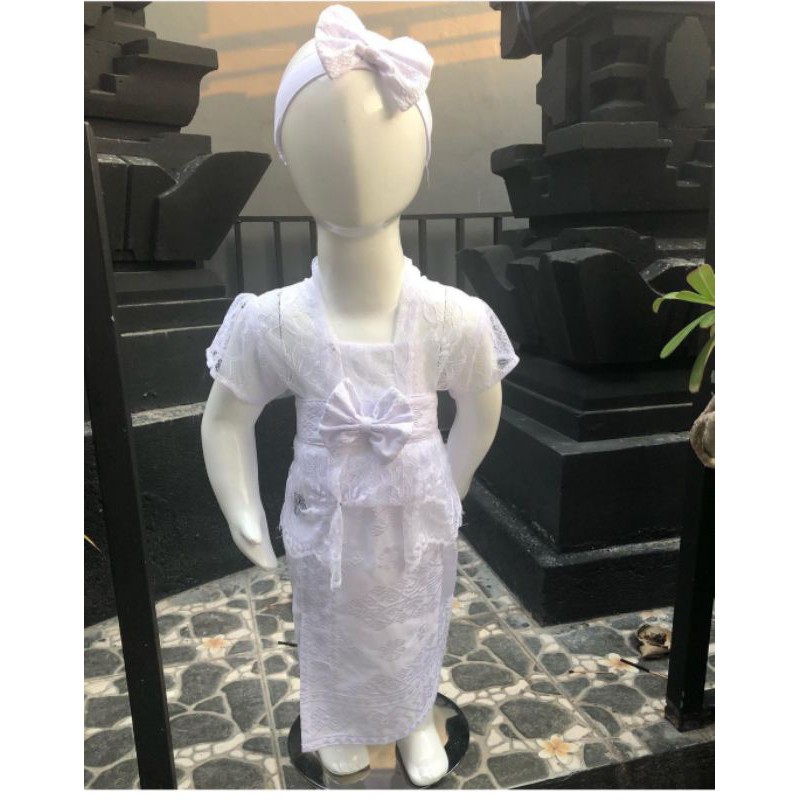 set kebaya bayi 3 bulanan