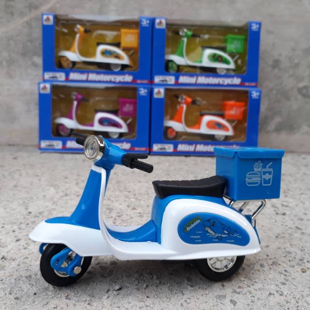 DIECAST MOTOR VESPA CLASSIC - MINIATUR KLASIK SCOOTER DIE CAST SKUTER