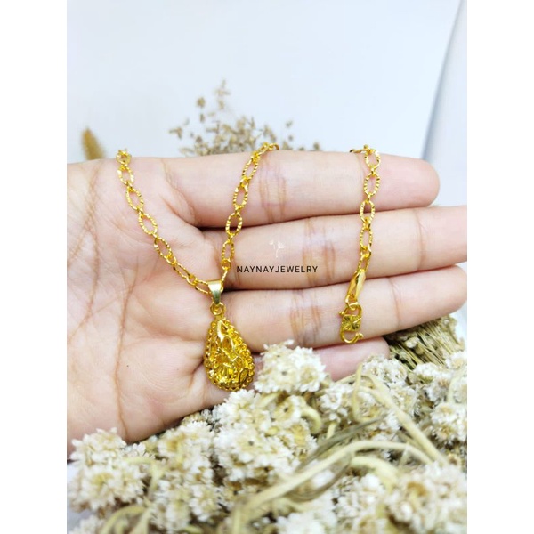 Kalung donat ukir &amp; Liontin koin