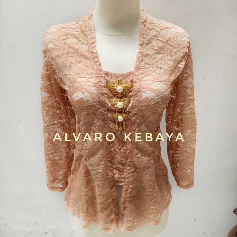 Atasan kebaya jadi brukat halus strait melar -  kutubaru stretch brokat modern real pict ready stock langsung pakai brukat halus best seller cantik murah kondangan wisuda baju jawa wanita tradisional-2