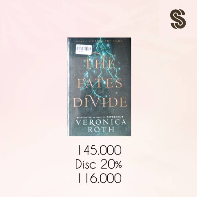 The Fates Divide - Veronica Roth