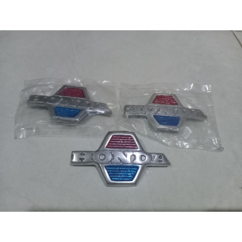 Emblem Logo Sayap Hondda C700 C70