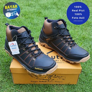  SEPATU  GUNUNG  PRIA SEPATU  TOURING SEPATU  PRIA TERBARU 