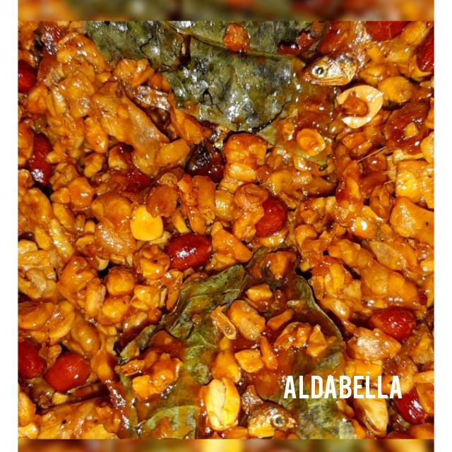 

Kering tempe kacang teri pedas gurih manis