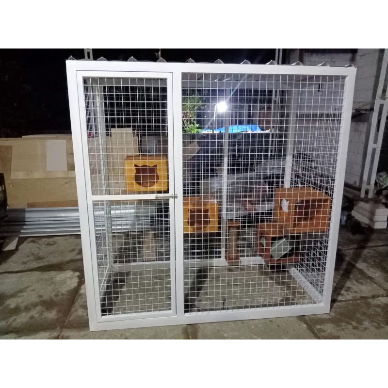 Kandang Kucing besar bahan besi rumah hewan outdoor kuat tebal