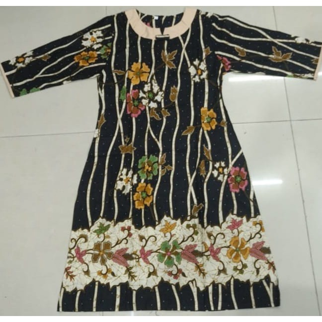 BATIK COUPLE KELUARGA SARIMBIT PASANGAN MUDA AYAH IBU ANAK  PREMIUM FAMILY JUMBO MODERN MURAH KEKINIAN TERBARU TUNIK DRESS TERUSAN MAYA PUTIH CAMISOLA CLOTHING