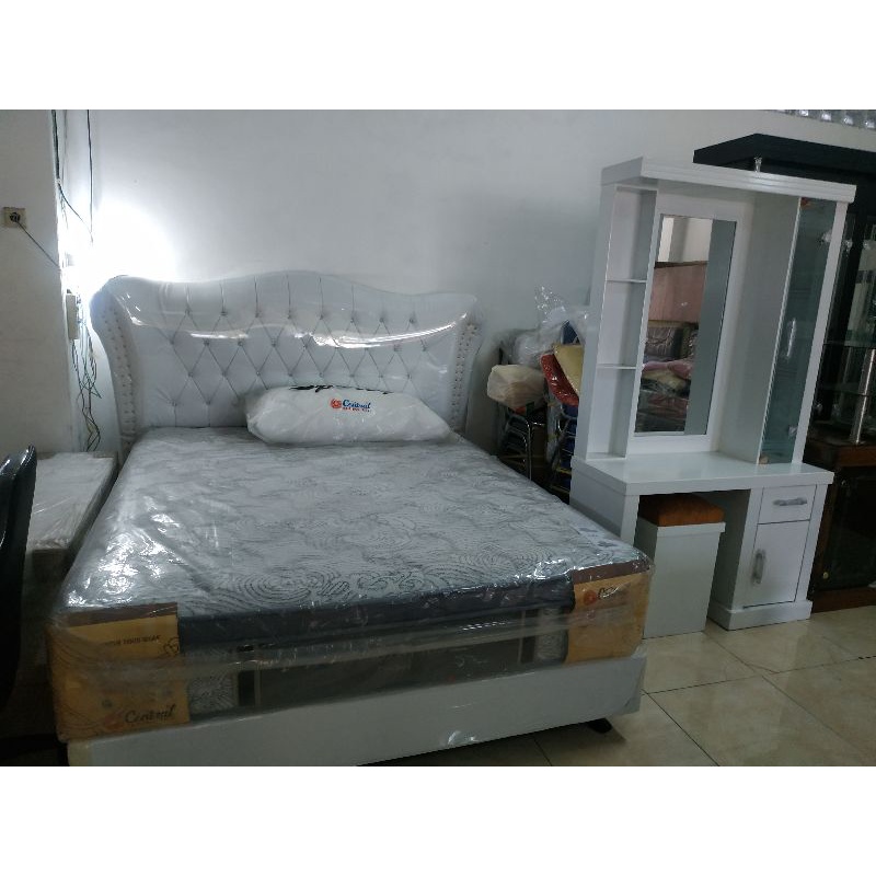 PESANAN FURNITURE IBU AZIZAH