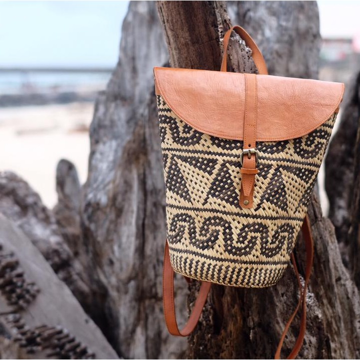 Smilelicious Tas Rotan Kulit Bali LIMITED EDITION /Tas Pantai/TAS RANSEL/TAS LUCU/TAS UNIK
