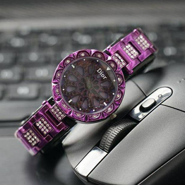 Jam tangan wanita rantai stainless Dior putar 360 derajat Terbaru