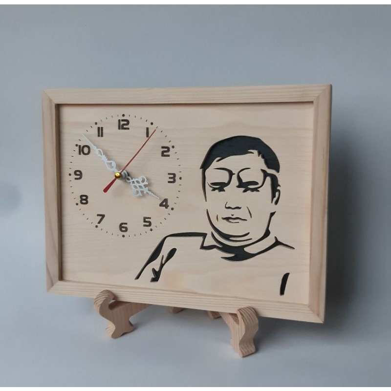 sketsa wajah kayu ukir 1 wajah + jam