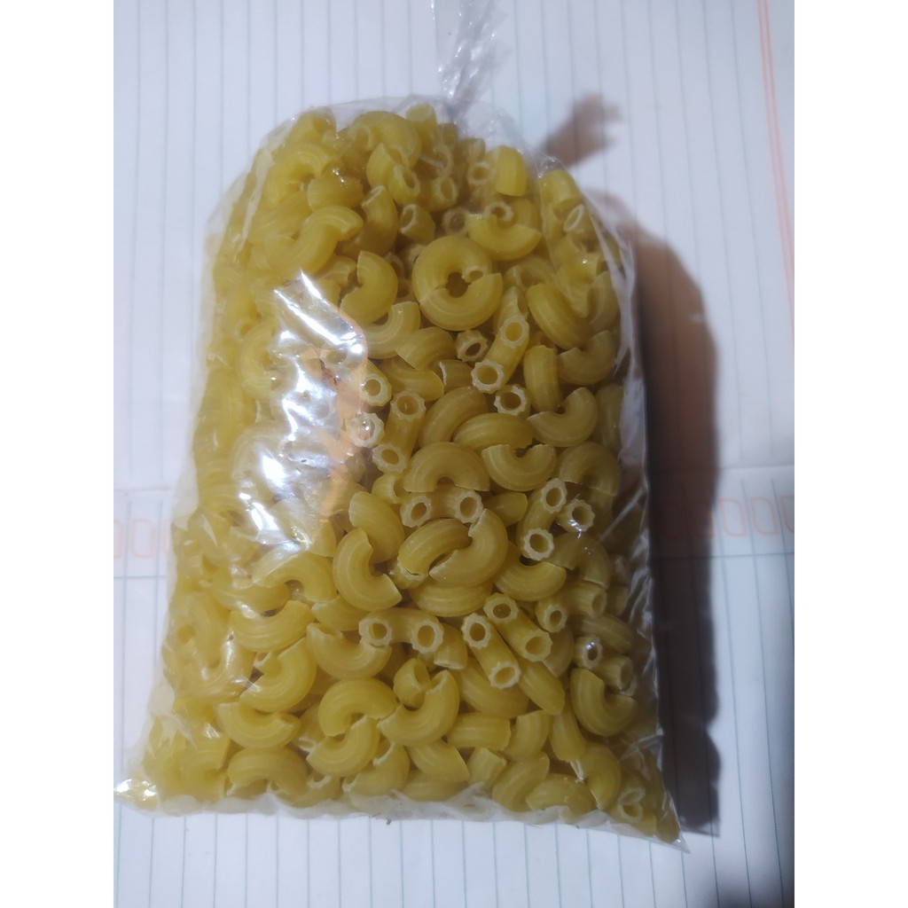 

Makaroni Pipa Sedani 250 gram Pasta Mentah Rebus Murah