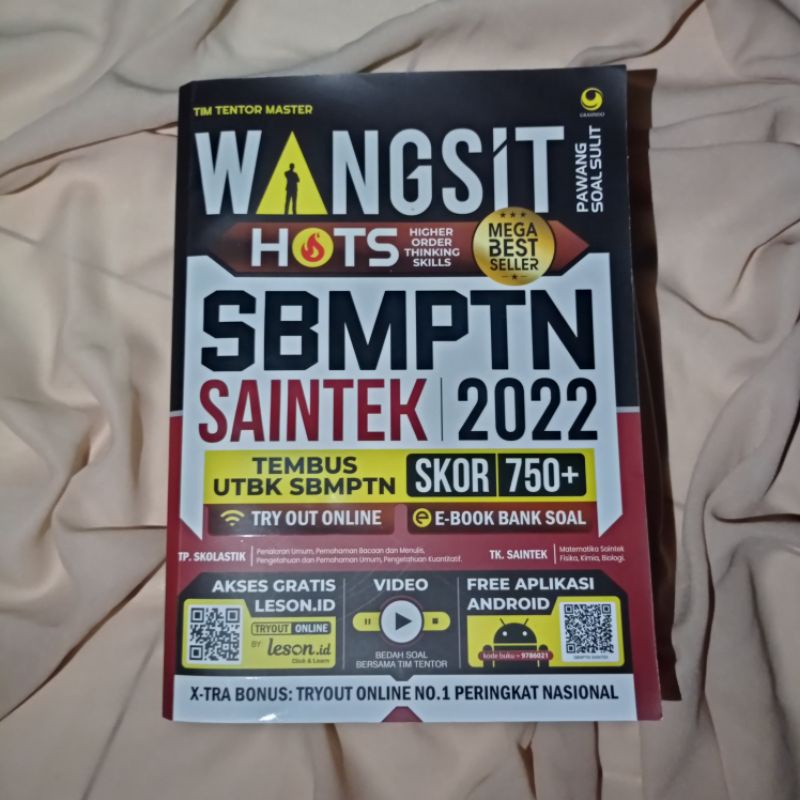 BUKU WANGSIT HOTS SBMPTN SAINTEK 2022 [PRELOVED]