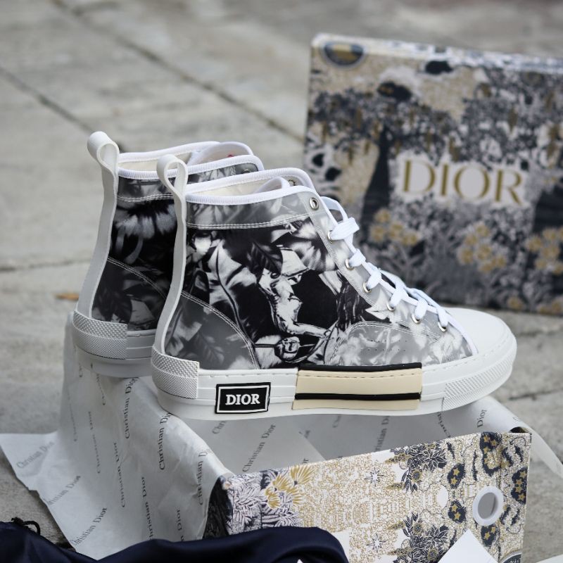 Dior mid oblique white art / Sepatu dior / Sepatu Pria / Sepatu wanita