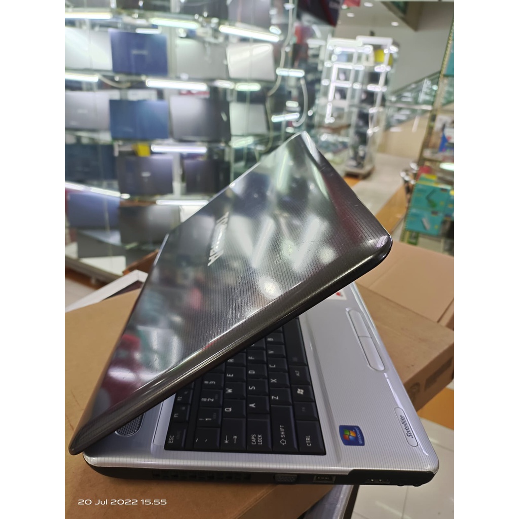 Laptop Leptop Seken Second Bekas Toshiba 15 inc satelite l500 ram 4gb dual core zoom siap pakai