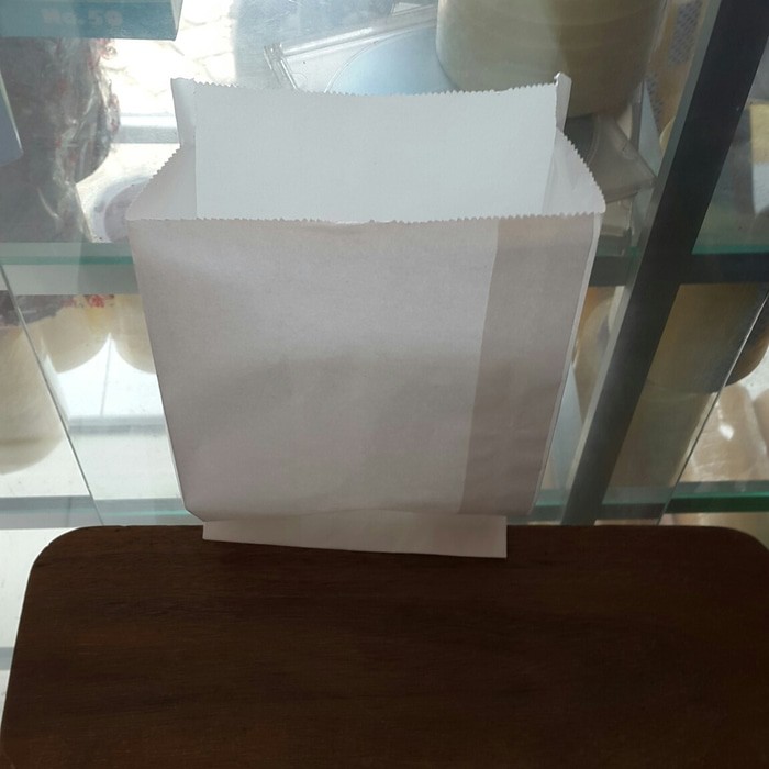 

Kantong Fried Chicken Polos 100 pcs/Kantong Burger Putih Polos