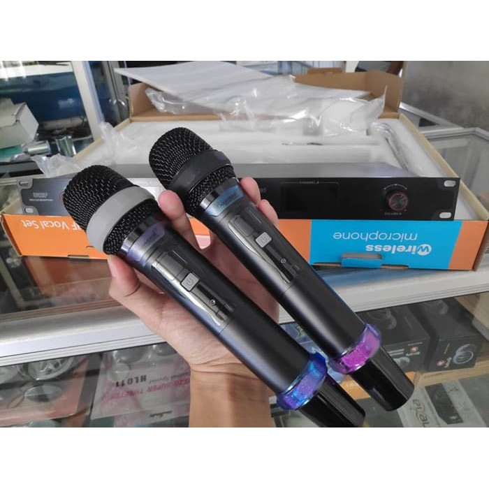 Mic Wireless Bismarck BM989 UHF 2 Mic Genggam