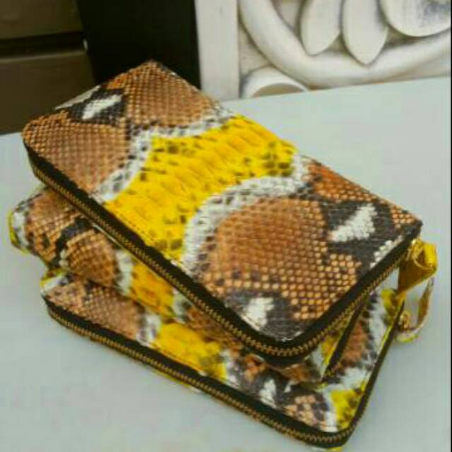 Dompet kipas kulit ular asli