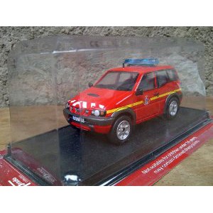diecast delprado 2004 NISSAN TERRANO II skala 43    del prado Terlaris