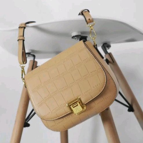 Wanda bag jimshoney