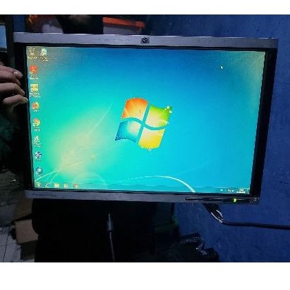 lcd hp 19in wide bercak di layar aman di windows tanpa kaki obral banget