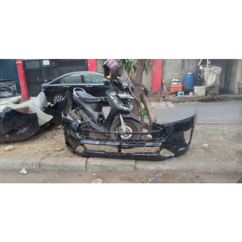 bemper depan innova reborn 2021