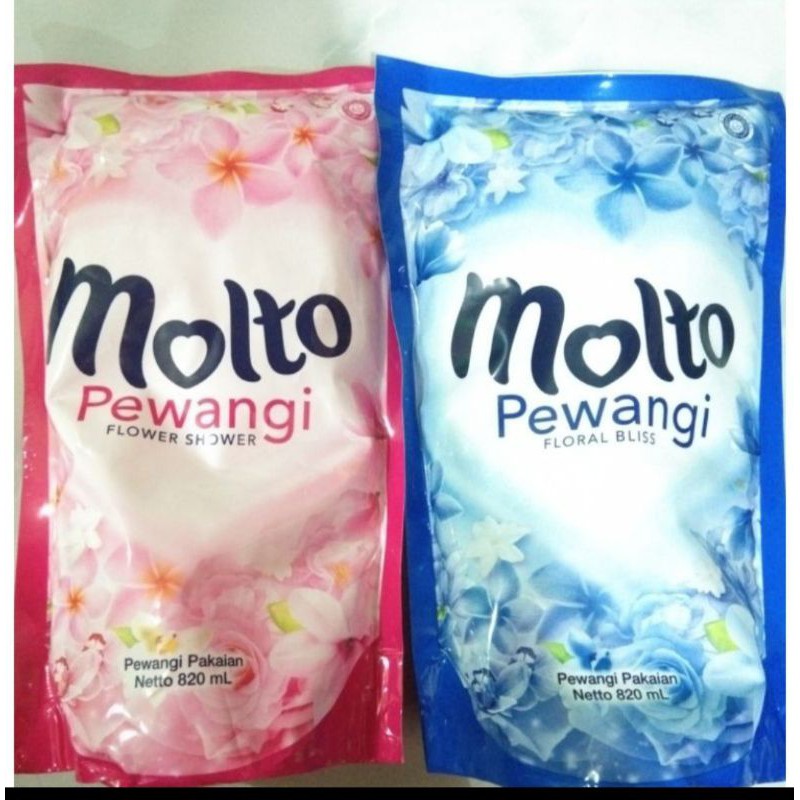 MOLTO Pewangi 820 ml