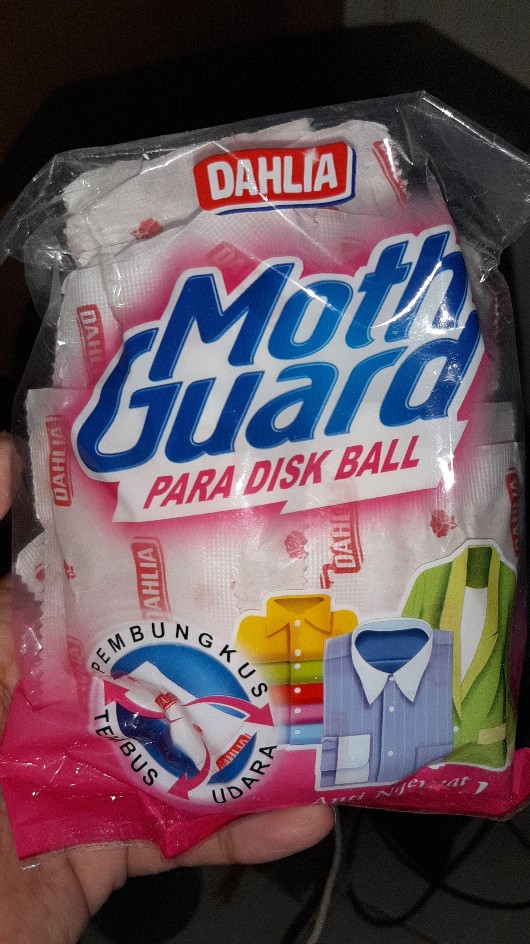 Dahlia Anti Ngengat & Jamur Moth Guard Para Disk Ball 150g