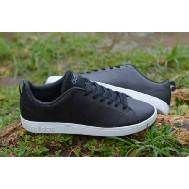 SEPATU SNEAKERS RUNNING WOMEN ADIDAS VINTAGE PREMIUM