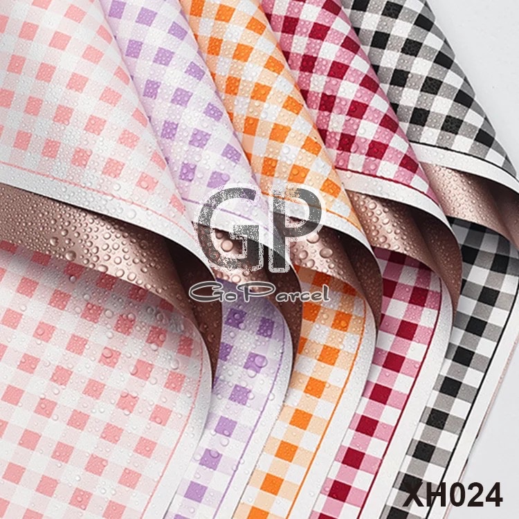 ( 5 Lembar ) BICOLOR GOLD CHECKERED - FLOWER WRAPPING PAPER KOREAN PLASTIC PLASTIC CELLOPHANE KERTAS BUNGA BUKET FLORIST WATERPROOF DOUBLE COLOR BROWN TUMERIC LILAC