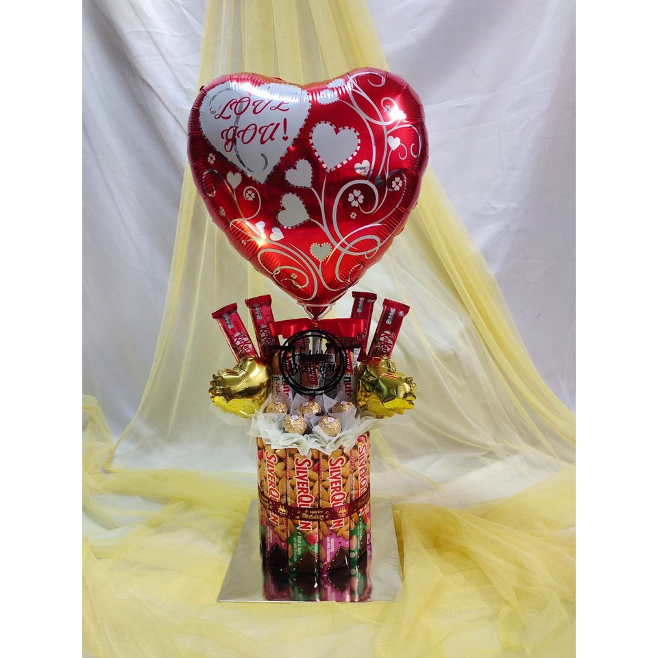 

Snack buket | Hadiah ulangtahun snack | snack gift| snack bouquet