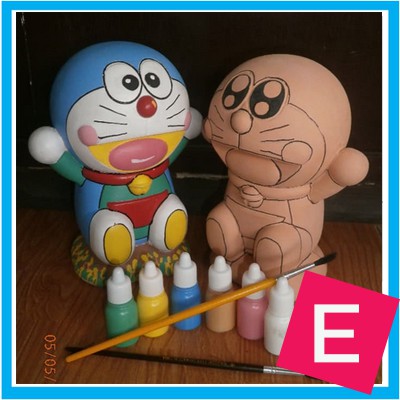 MEWARNAI CELENGAN KERAMIK KARAKTER DORA EMON