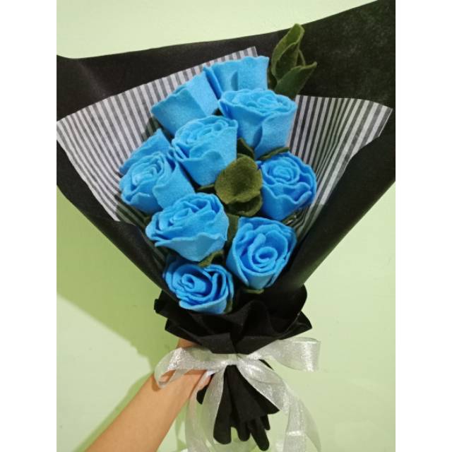 Handbouquet / buket bunga flanel / buket bunga mawar / bunga flanel /