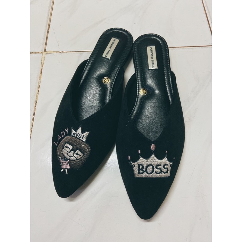 VALENCIA BY ENRICA PASSION MULES IN BLACK SIZE 40
