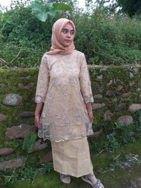 Set baju kurung Naumi mocca