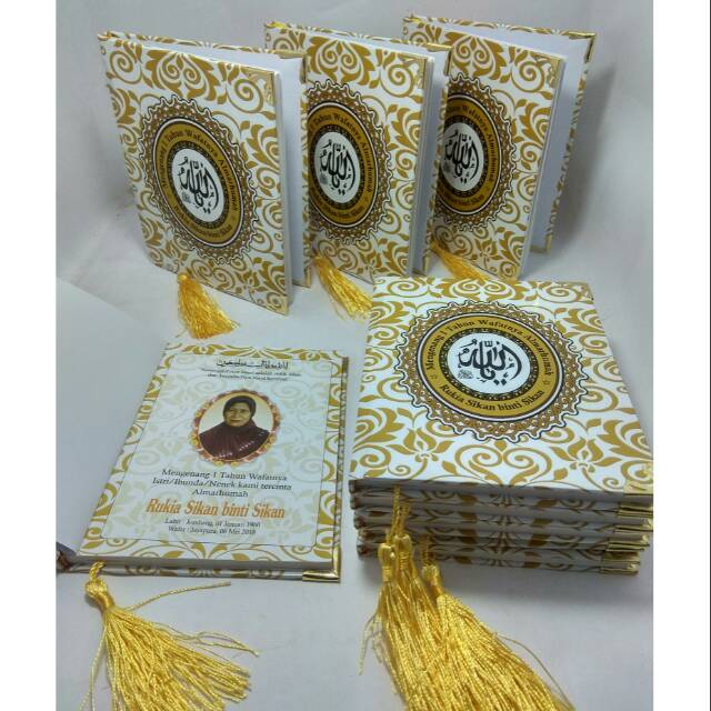 

Buku yasain Hardcover + pita rumbai + siku besi