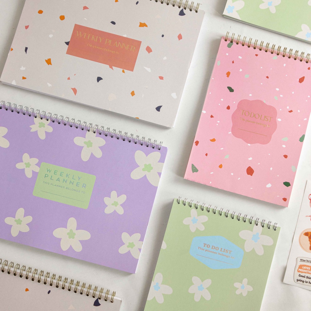 

Planner Book/Agenda/Aesthetic/A5/Daily/Jadwal/GG Daisy Set x Monica Amadea