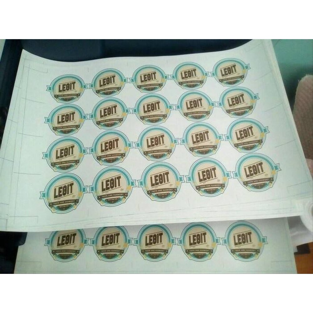 

Langsung Order Cetak Stiker Kromo/Chromo A3+ Murah