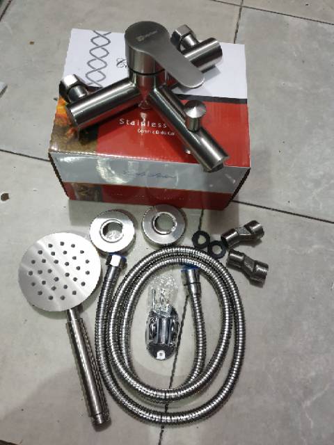 Kran bathub panas dingin stainless 304 + shower mandi