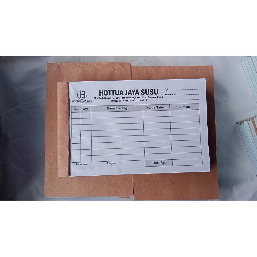 

NOTA CUSTOM 2 PLY UKURAN 1/4 FOLIO (10,5x16 cm) Minimal order 8 buku