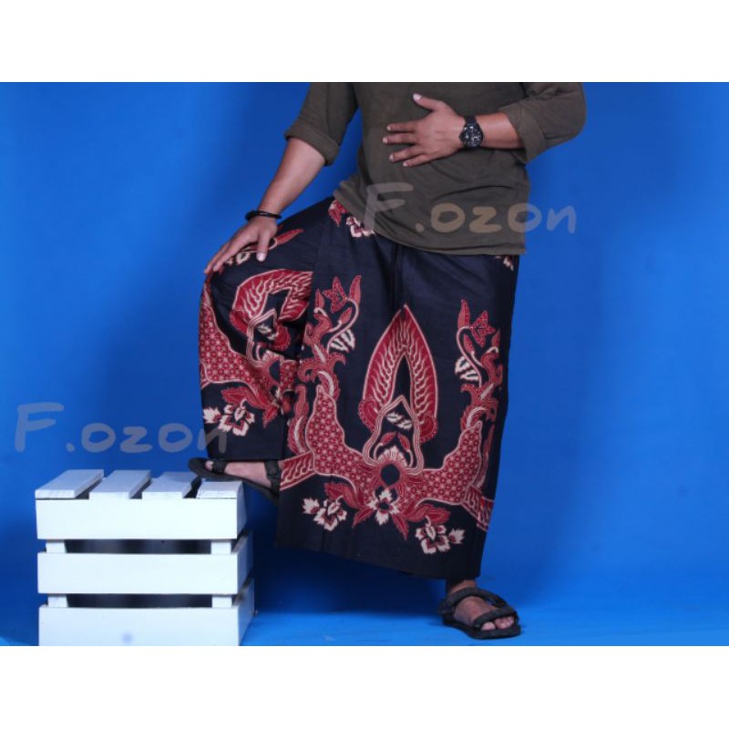 CELANA SARUNG BATIK PEKALONGAN