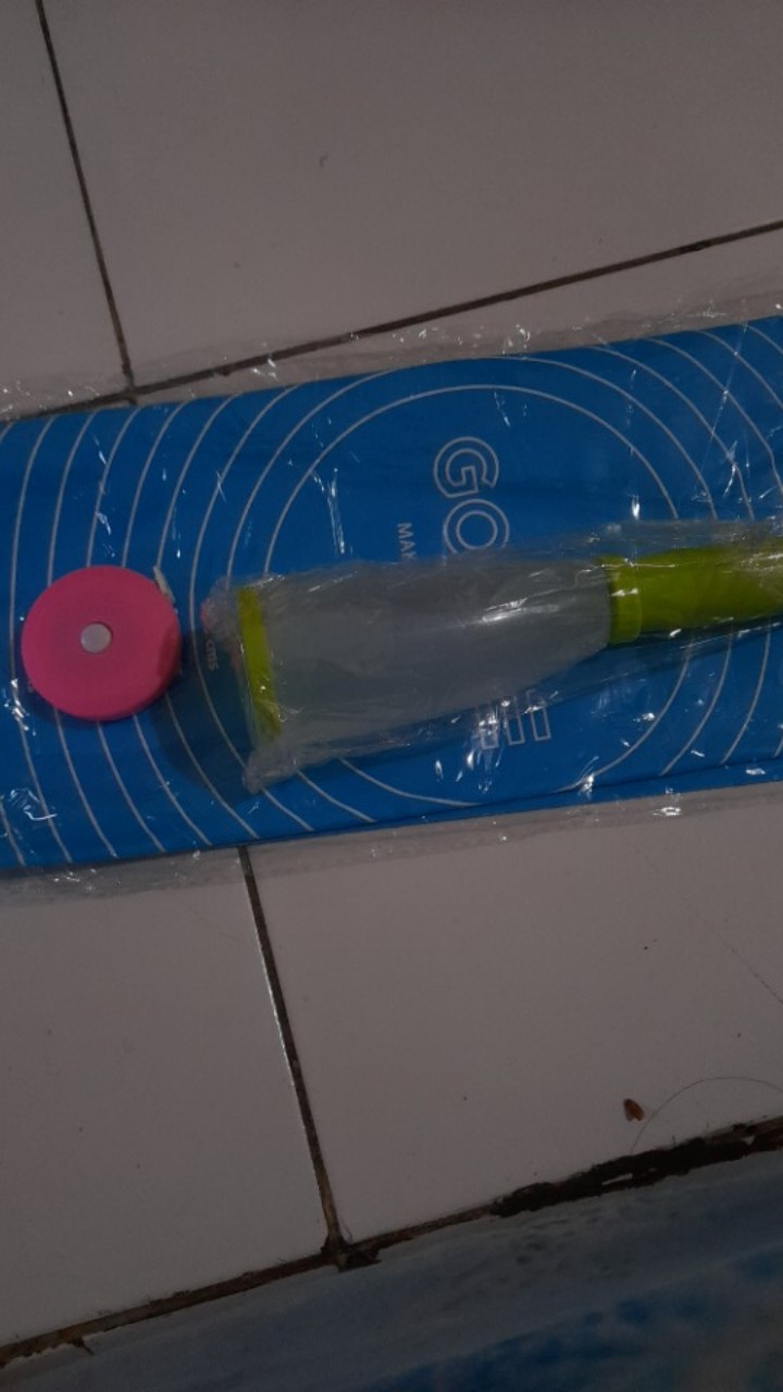 Peeler Tabung Pengupas Kulit Buah Pisau Sayur Dapur Alat Masak Kupas