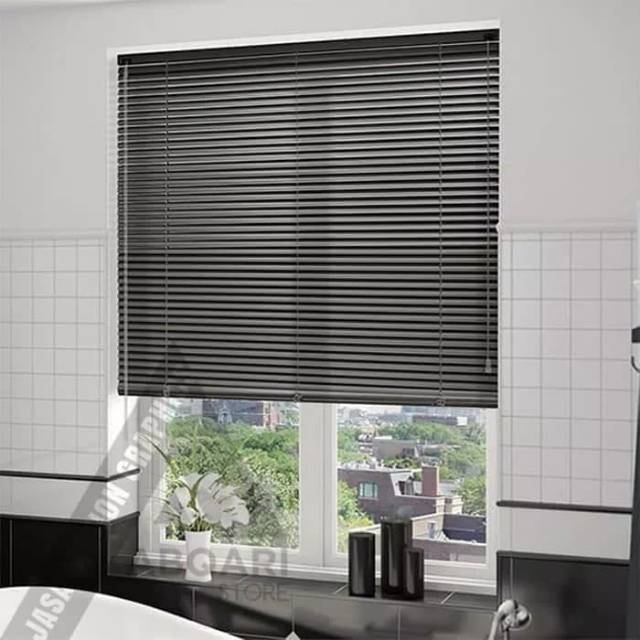 Kris venetian Tirai plastik pvc gulung jendela / blind roller uk 60 x 180 cm