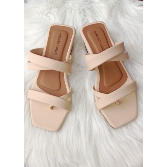 SANDAL HAK TAHU WANITA TALI KRONJO 3 CM AL 73