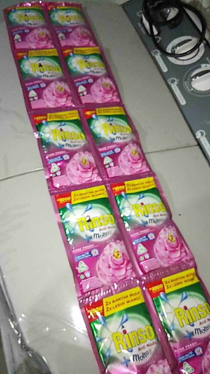 Rinso Cair 42ml Renceng Isi 12pc